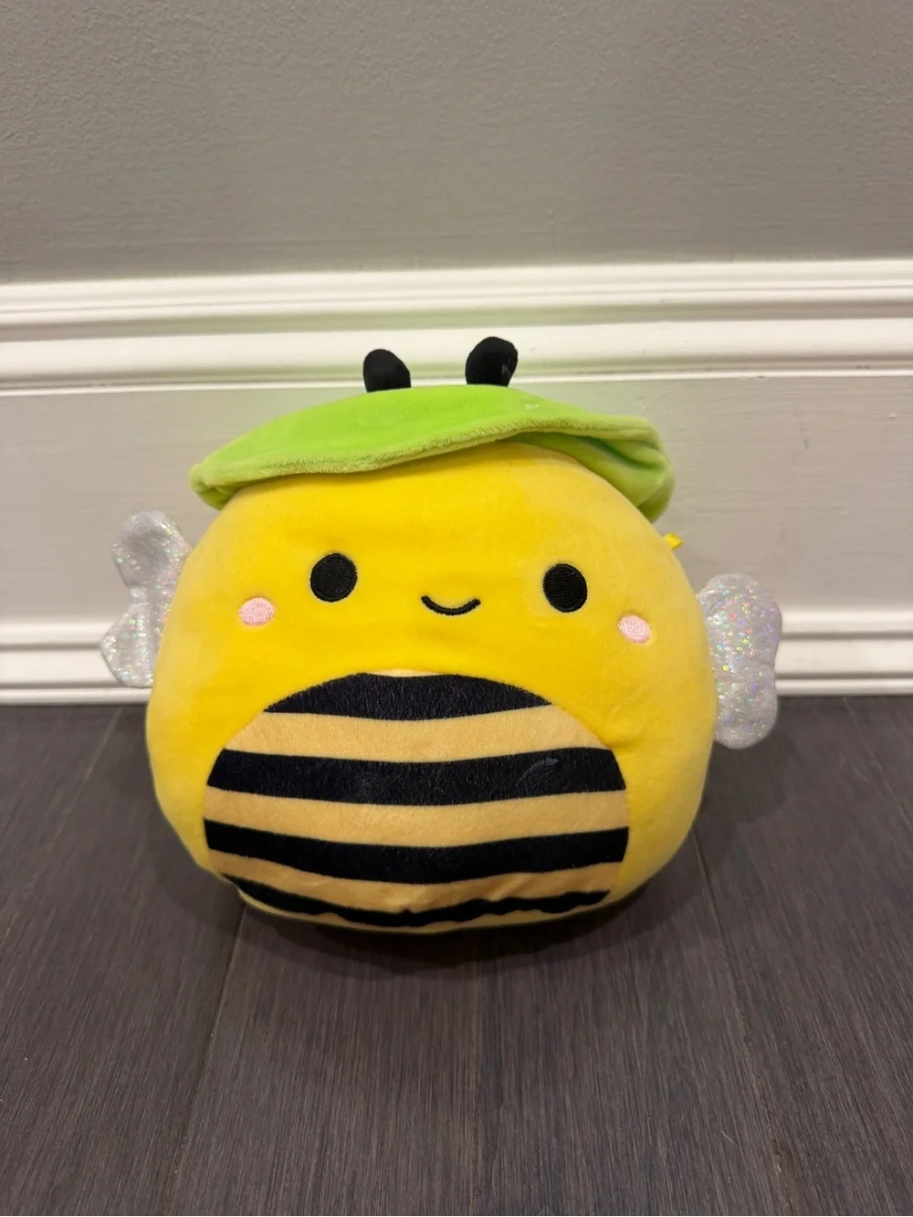 NWOT Squishmallows 7” in Yellow Bee with Green Leaf Hat Stuffed Animal Plush
